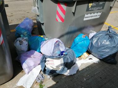 Dispositiu policial i reforça la brigada de neteja de la Colònia