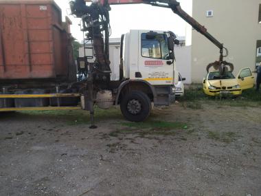 Ses Salines retira 9 vehicles abandonats
