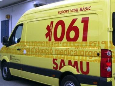 L’Ajuntament exigirà al Govern una ambulància i més policies per al municipi durant la temporada alta