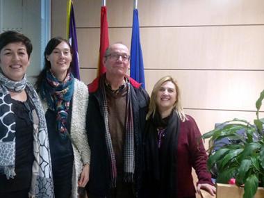 Ses Salines comparteix el Pla Municipal de drogues i conductes addictives