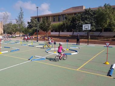 Jornada d'Educació Vial per a escolars a ses Salines	