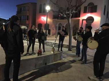 Els dimonis van fer de les seves tota la nit ?? fins que Sant Antoni els tornà enviar a l'infern!!! ?