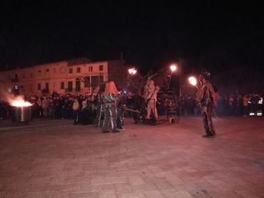 Els dimonis van fer de les seves tota la nit ?? fins que Sant Antoni els tornà enviar a l'infern!!! ?