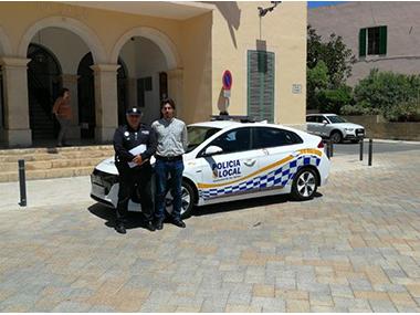 L’Ajuntament de Ses Salines incorpora un vehicle elèctric a la flota mòbil de Policia Local
