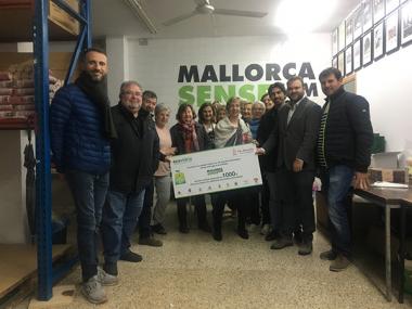 Ecovidrio convierte el vidrio reciclado por los mallorquines en alimentos para familias más necesitadas
