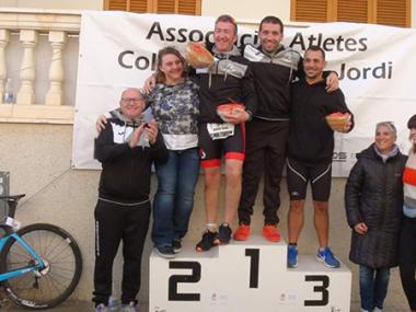Fotos del III Duatló Sud Colònia de Sant Jordi celebrat avui amb la participació de 136 atletes