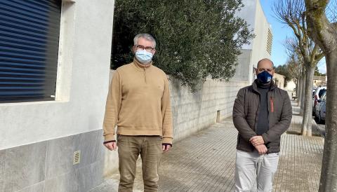Batle, Juan Rodríguez i del regidor de Policia, Colau Escales