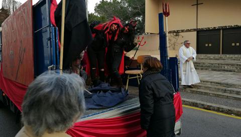 Beneïdes de Sant Antoni 2017 a la Colònia de Sant Jordi