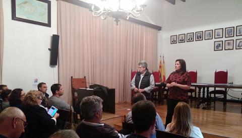 Els veïnats de Ses Salines s’interessen pel projecte de millora de la carretera a la Colònia de Sant Jordi