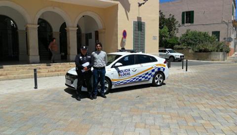 L’Ajuntament de Ses Salines incorpora un vehicle elèctric a la flota mòbil de Policia Local